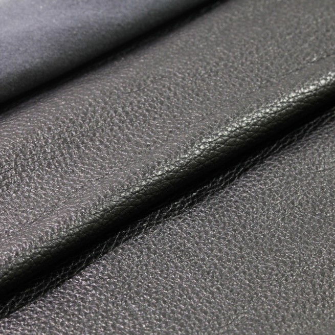 Шкіра одягова Оленяча чорний напівглянець 0,4