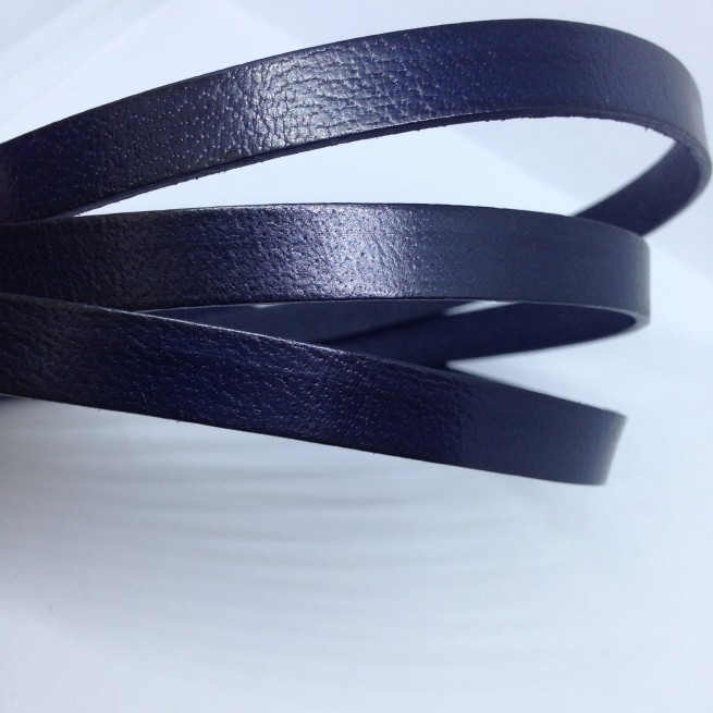 Шнур шкіра 10х2 мм тип U0658 темний синій плоский Італія