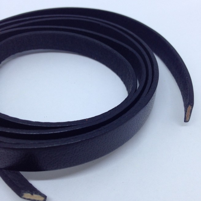 Шнур шкіра 10х2 мм тип U0658 чорний плоский Італія