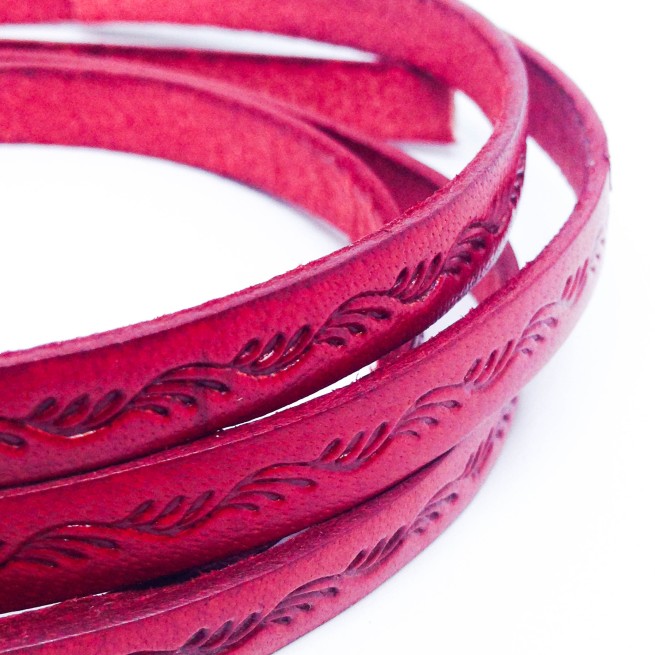 Шнур шкіра STAMP 8х2 мм тип U0573 / 1 червоний Італія