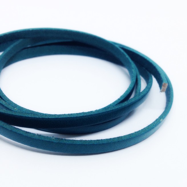 Шнур шкіра 5х2 мм тип U0654 синій бірюза плоский Італія