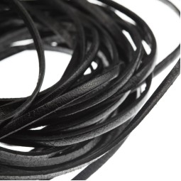 Шнур шкіра 3 мм тип U0943 чорний плоский