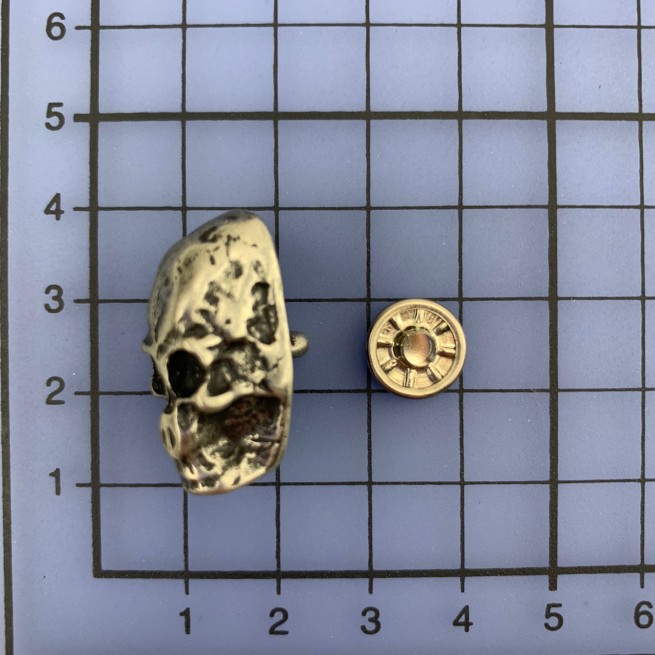 Хольнітени СРІБЛО 27 мм тип K1388 ЧЕРЕП