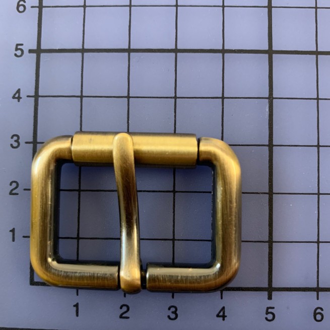 Пряжка ЛАТУНЬ 30 мм тип D0430