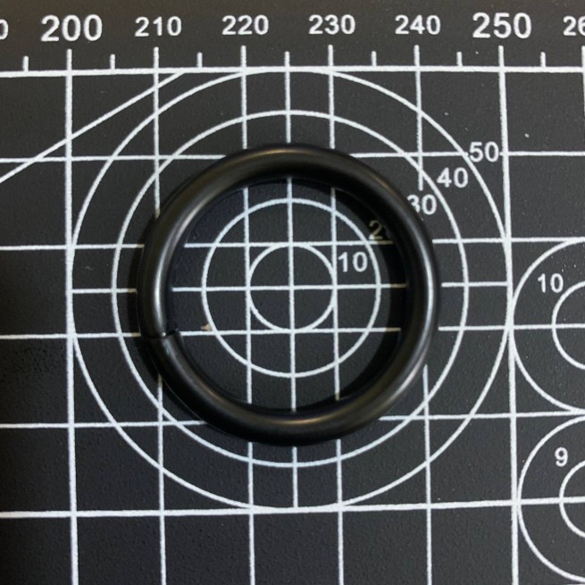 Кільце ЧОРНИЙ ГРАФІТ 25х4 мм типD