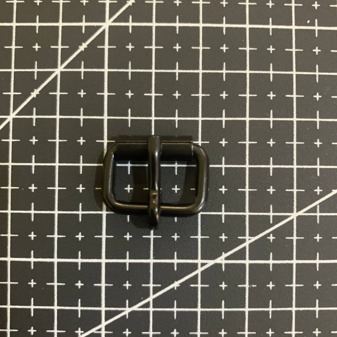 Пряжка ЧОРНИЙ ГРАФІТ 16х9х3 мм типF