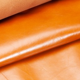 Кожа одежная КРС UYGHUR коричневый ЯНТАРЬ 0,4 Турция