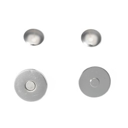 Кнопка магнітна на хольнітені НІКЕЛЬ 18x12 мм