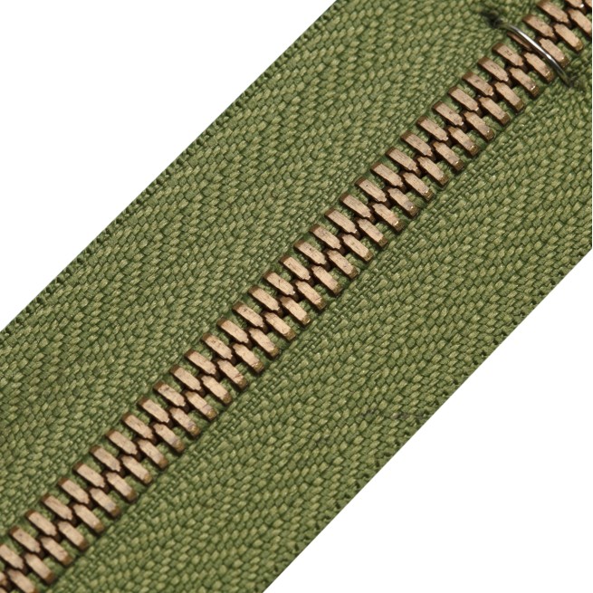 Блискавка метал FUTURA рулонний 5 мм зелений ОЛИВА / латунь