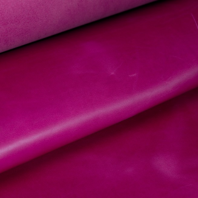 Кожа КРС Крейзи розовый ФУКСИЯ 1,4-1,6 2 сорт