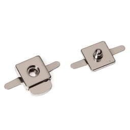 Замок НІКЕЛЬ кнопка 18х16 мм 