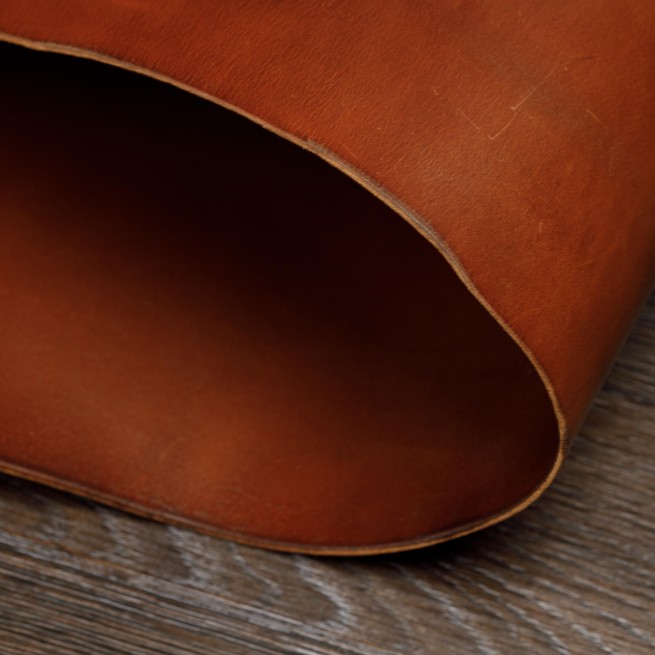 Воріт ремінний Vegetale DOUGLAS коричневий віскі 1 сорт 2,8-3,0 Італія