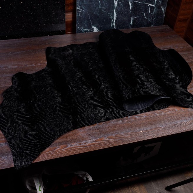 Шкіра теля чорне STAMP CROCO 1,0