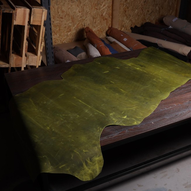 Шкіра ВРХ зелений Crazy Olio LIME 1,2-1,4