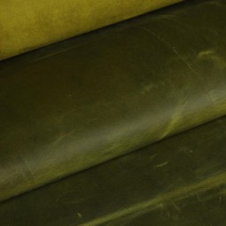 Шкіра ВРХ зелений Crazy Olio LIME 1,2-1,4