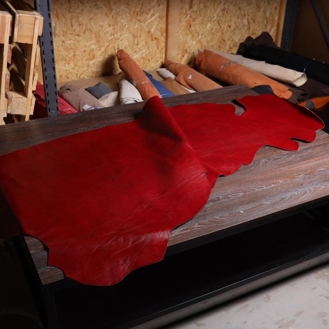 Шкіра ВРХ Vegetale TESSA бордо CREMISI глянець 1.4