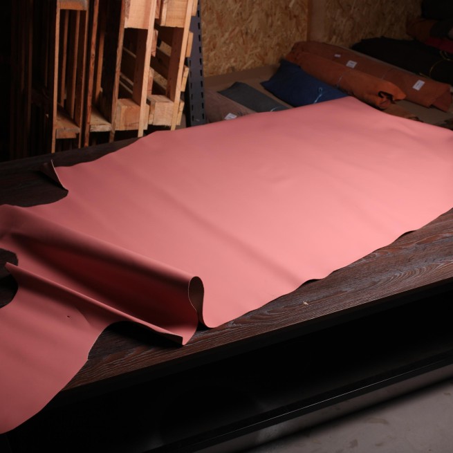 Шкіра ВРХ КАЙЗЕР рожевий BLUSH 1,4-1,6 н/глянець