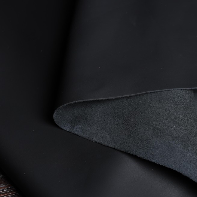 Шкіра ВРХ чорний АВАЛОН матовий 1,0-1,2