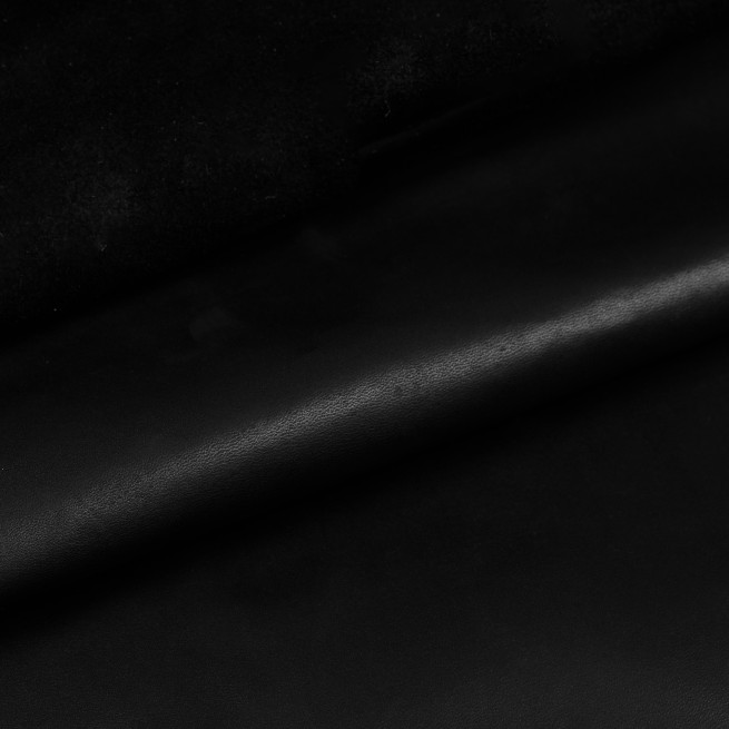 Шкірпідклад кінський чорний матовий 0,8-1,0
