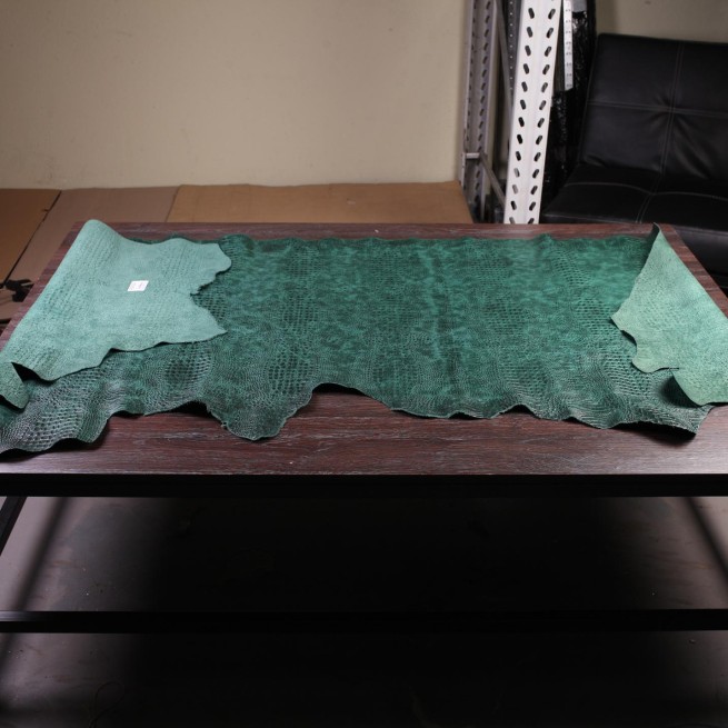 Шкіра ВРХ Крокодил BebiZ зелений М"ЯТА 1,0-1,1 Туреччина