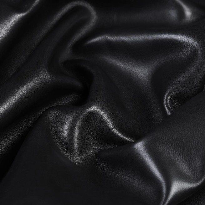 Шкіра напа чорний LUCKY 1,2-1,3 