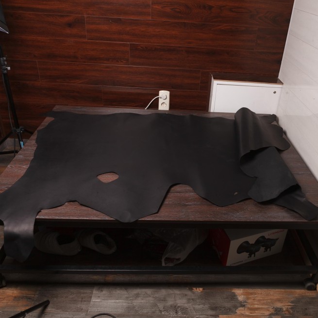 Шкіра ВРХ чорний Крейзі Хорс ECO 1,6-1,7