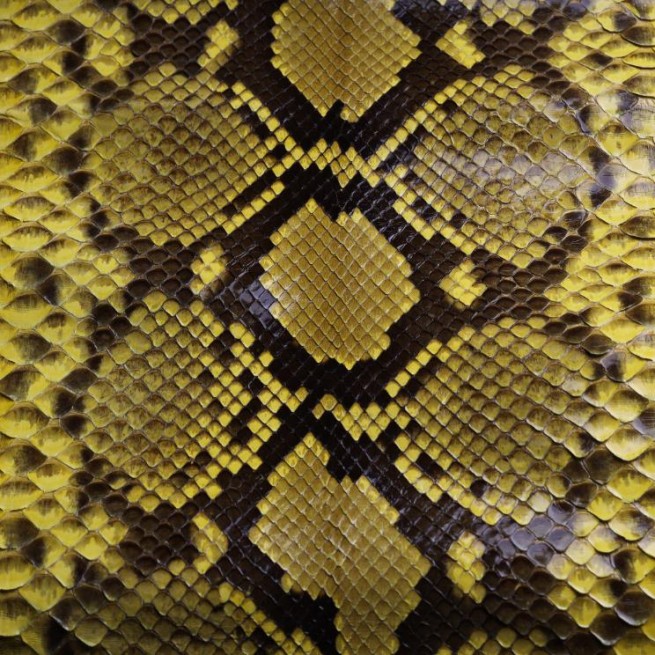 Пітон натуральний №29 жовтий глянець