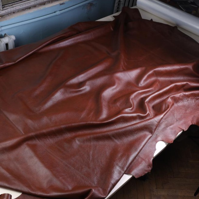 Шкіра меблева коричневий TAURUS MAHOGANY 1,5 п/глянець